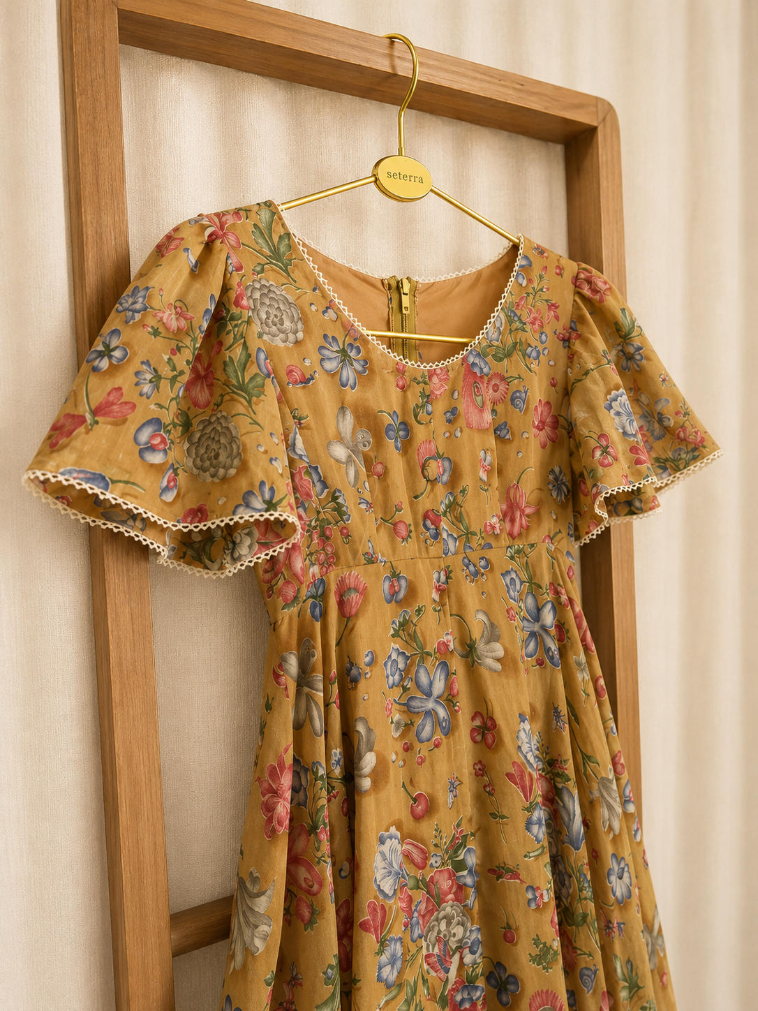 Vintage Romantic Floral Prairie Dress