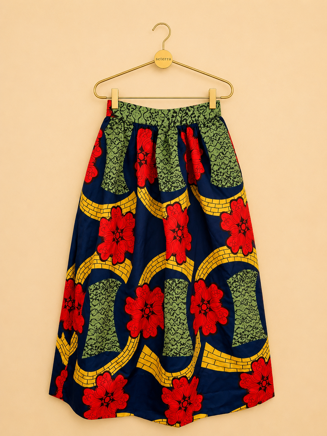 Vintage Bold Floral Maxi Skirt – Graphic 70s Statement Print